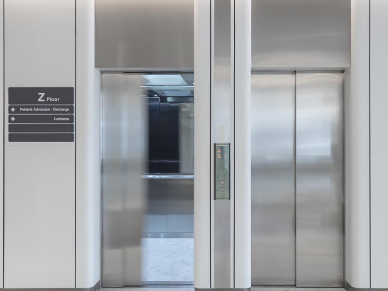 Sala de máquinas vs. Sala de máquinas menos ascensor